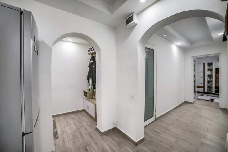Dristor 2 Camere Decomandat Ready to move in
